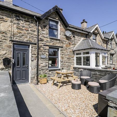 Bwthyn Ger Afon Riverplace Cottage Blaenau Ffestiniog Ngoại thất bức ảnh