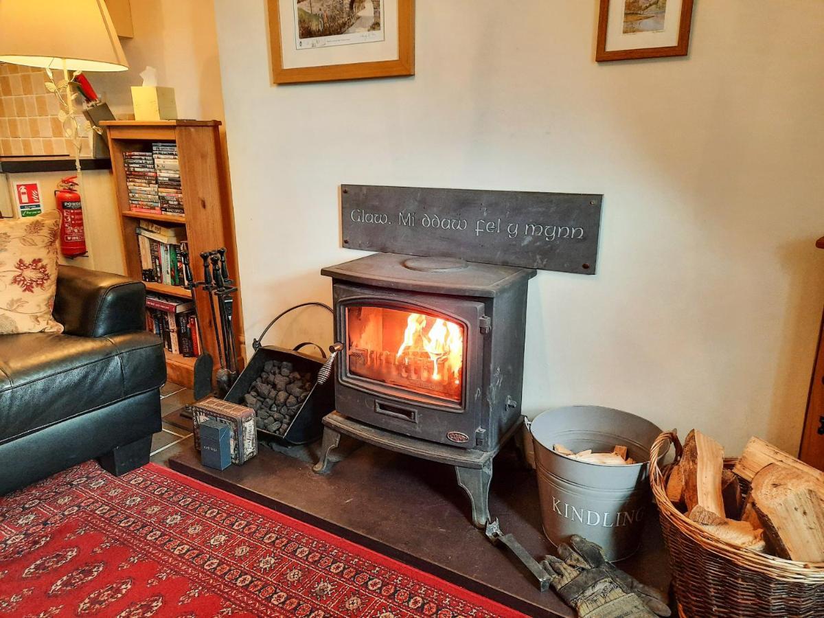 Bwthyn Ger Afon Riverplace Cottage Blaenau Ffestiniog Ngoại thất bức ảnh